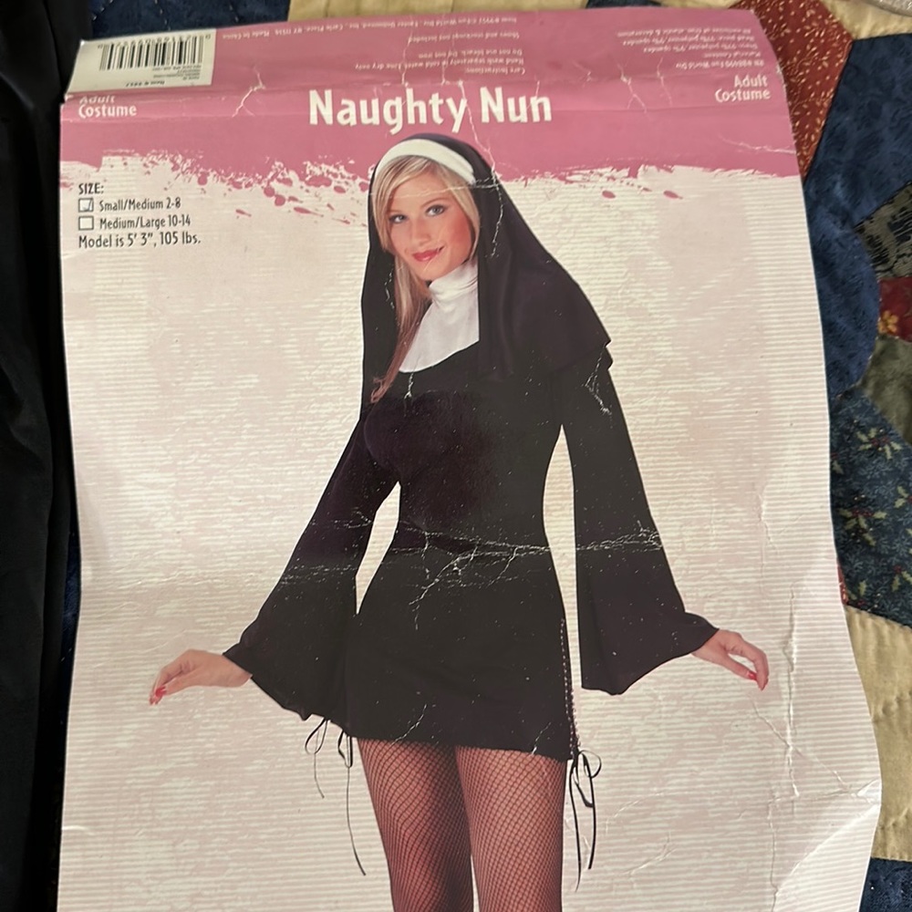 Sexy Women’s Nun Halloween Costume